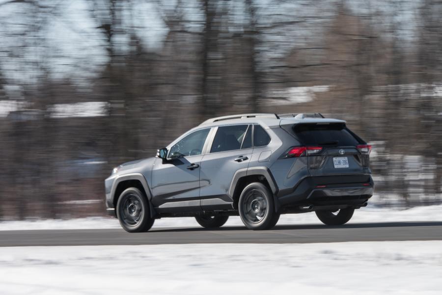  Toyota RAV4 TRD Off Road 2019 года  (NA) (фото 9 из 40)